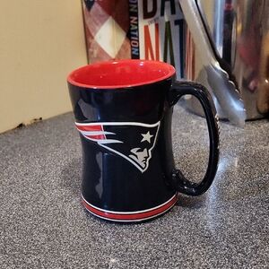 NFL Patriots Black and Red Mug